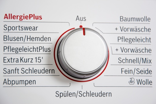 DIY vs. Fachmann: Vor- und Nachteile der Waschmaschinenreparatur in Berlin